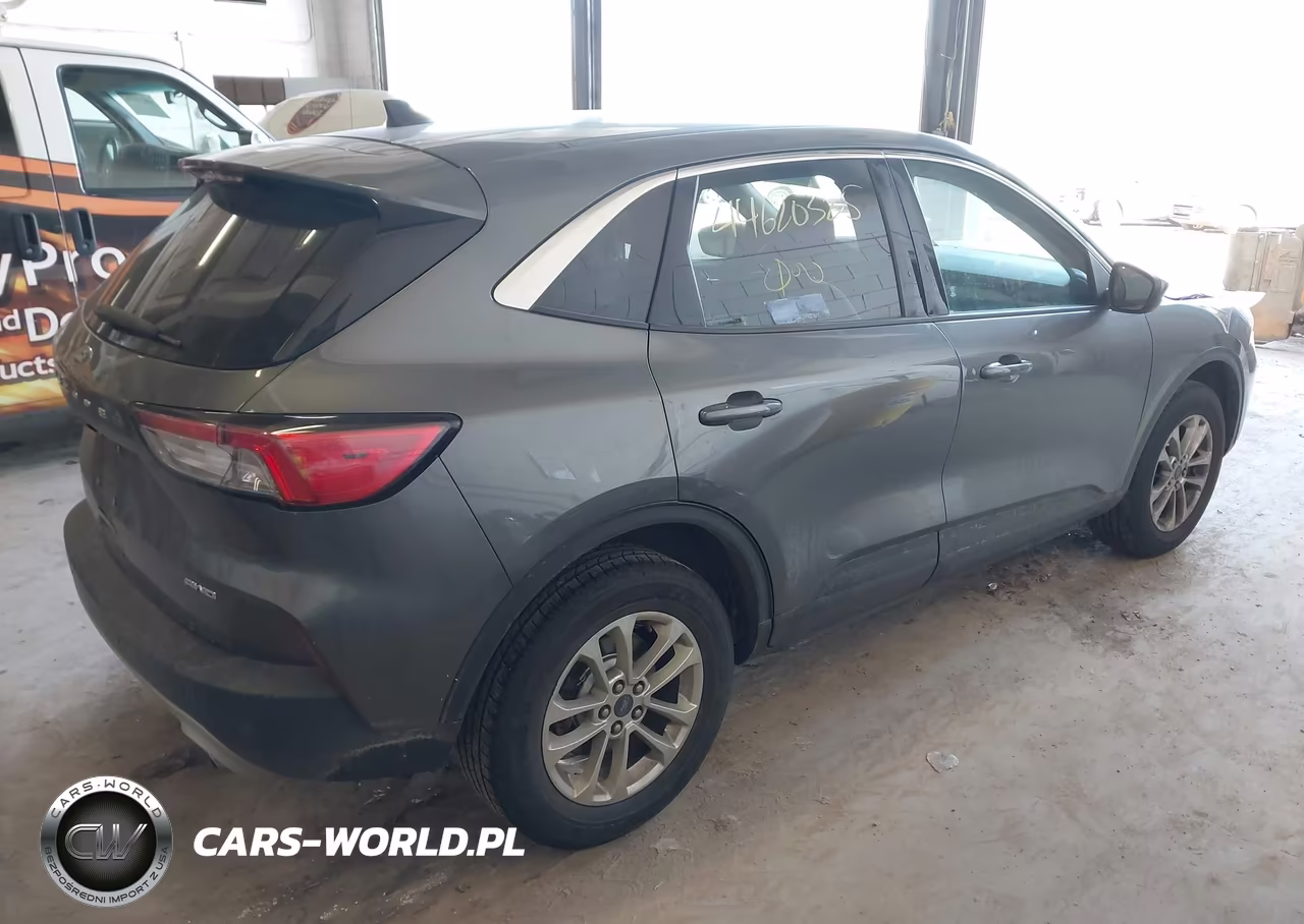 2021 Ford Escape Se VIN:1FMCU9G6XMUA39835 - 4