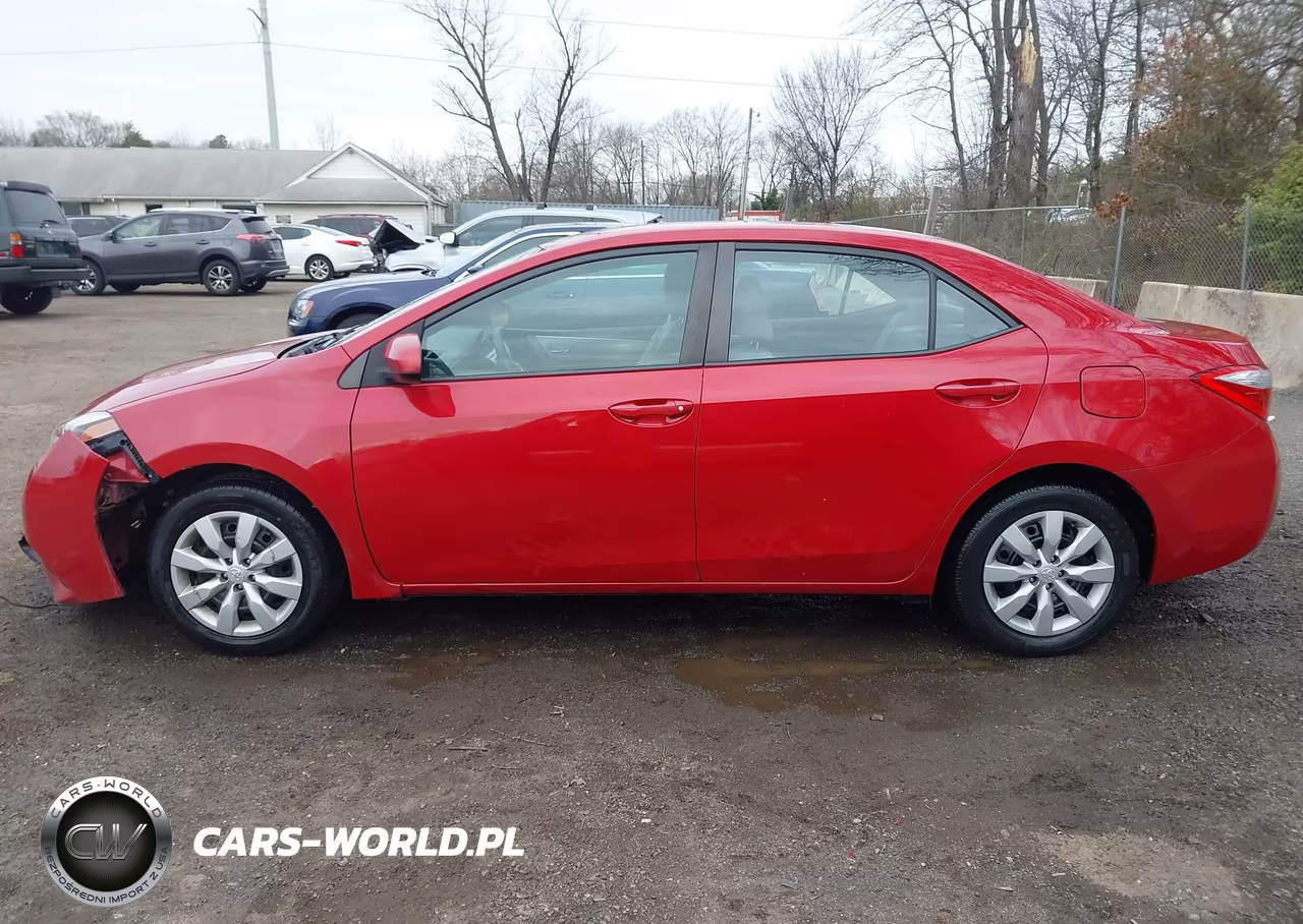 2015 Toyota Corolla Le VIN:2T1BURHE8FC356356 - 14