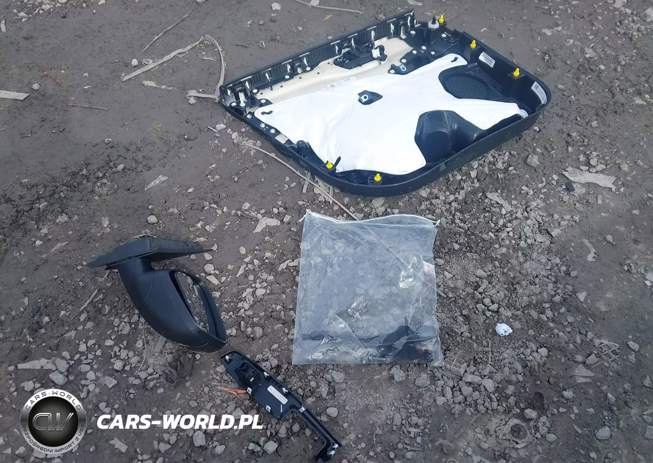 2021 Ford Escape Titanium Hybrid VIN:1FMCU9DZ5MUB11569 - 12