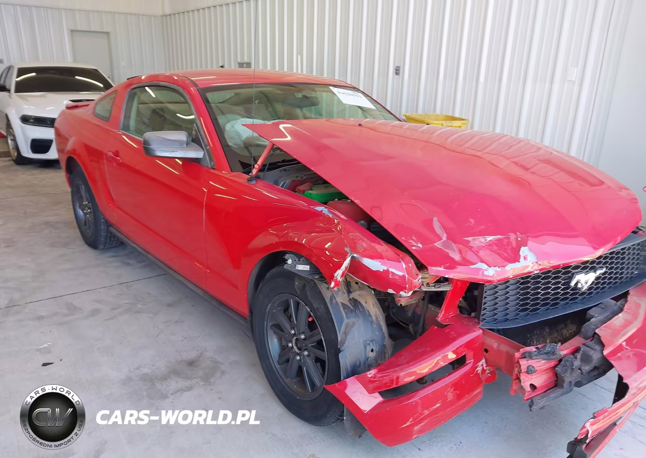 2009 Ford Mustang V6-V6 Premium