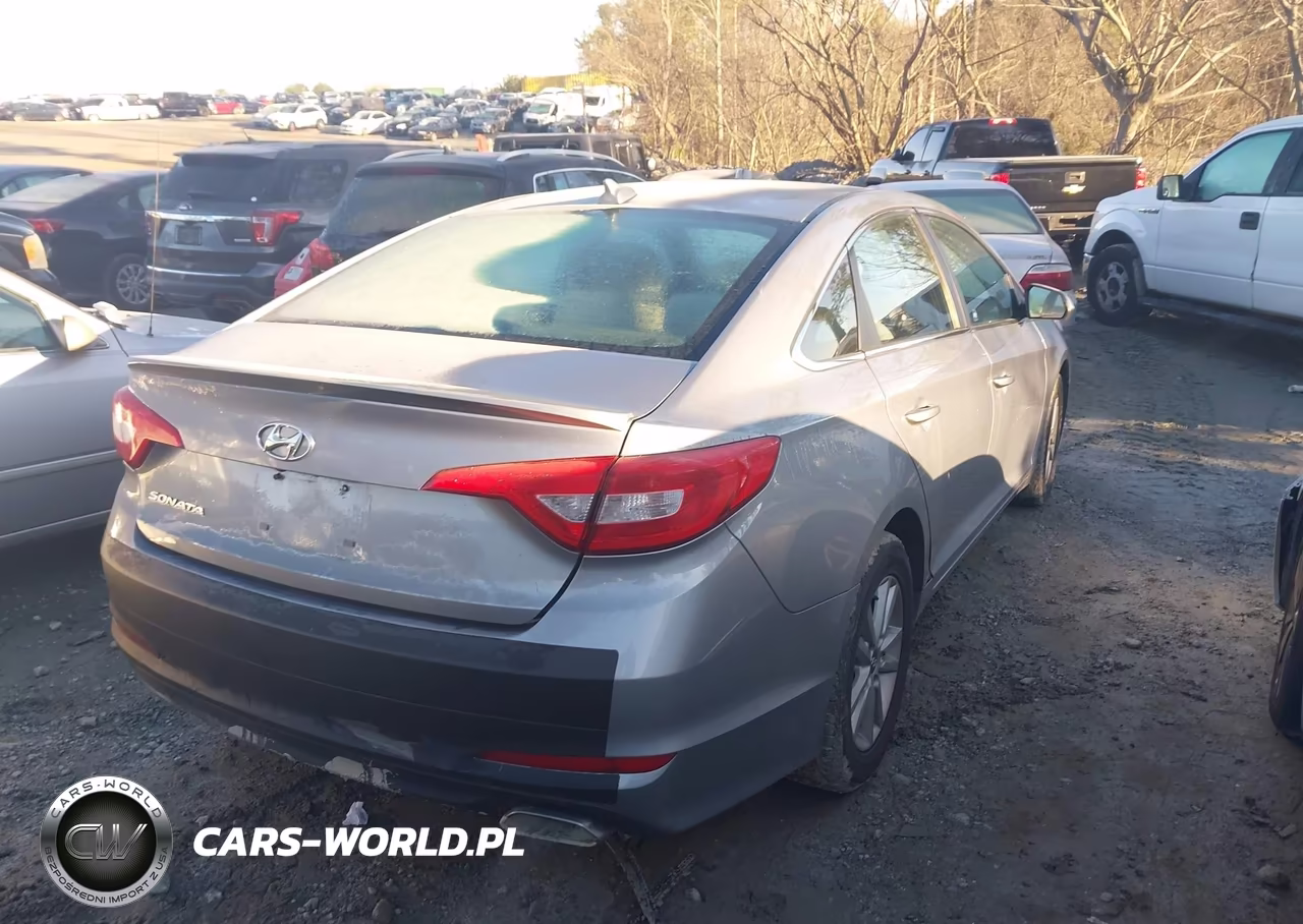 2015 Hyundai Sonata Se VIN:5NPE24AF7FH018016 - 4