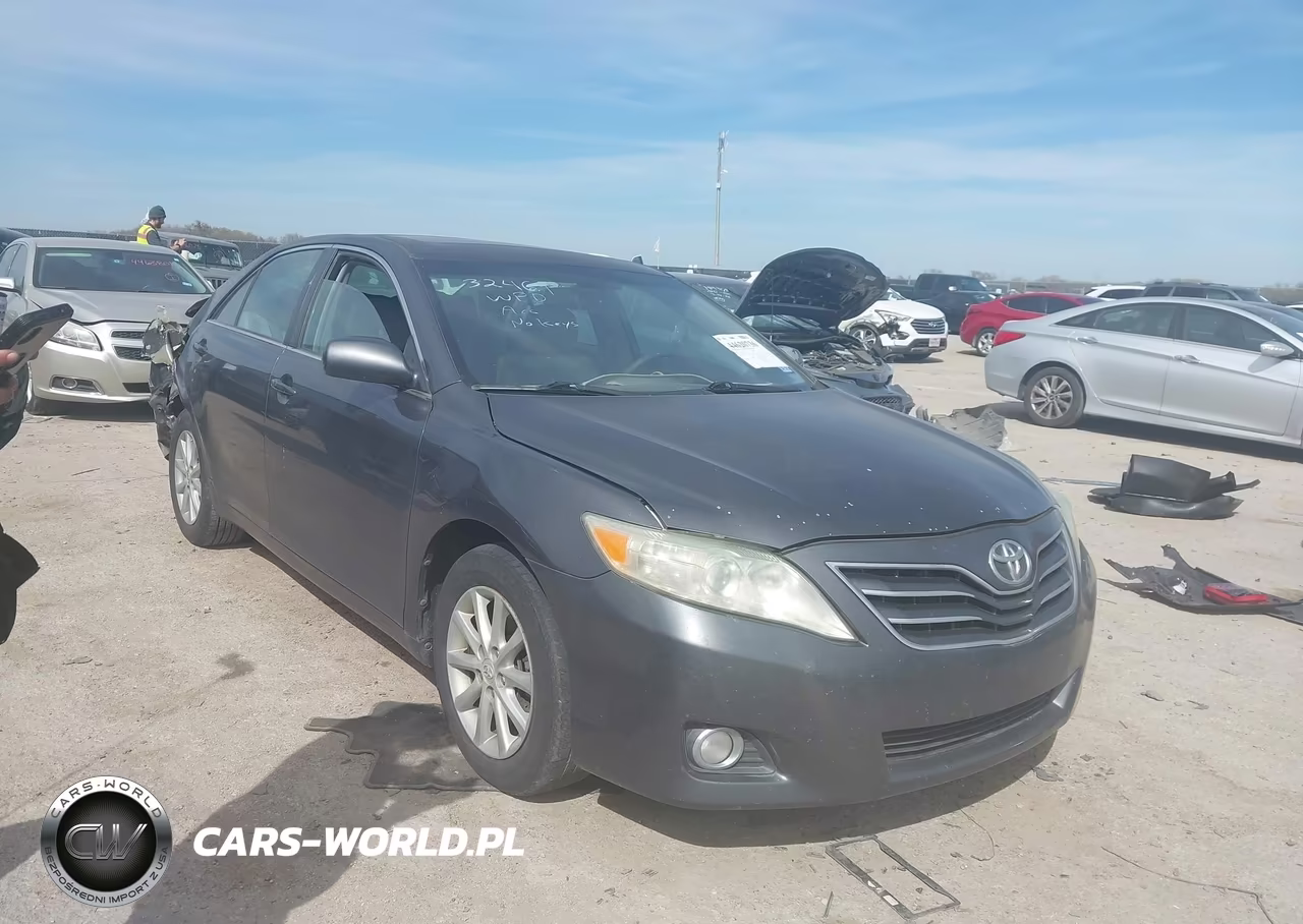2011 Toyota Camry Xle V6