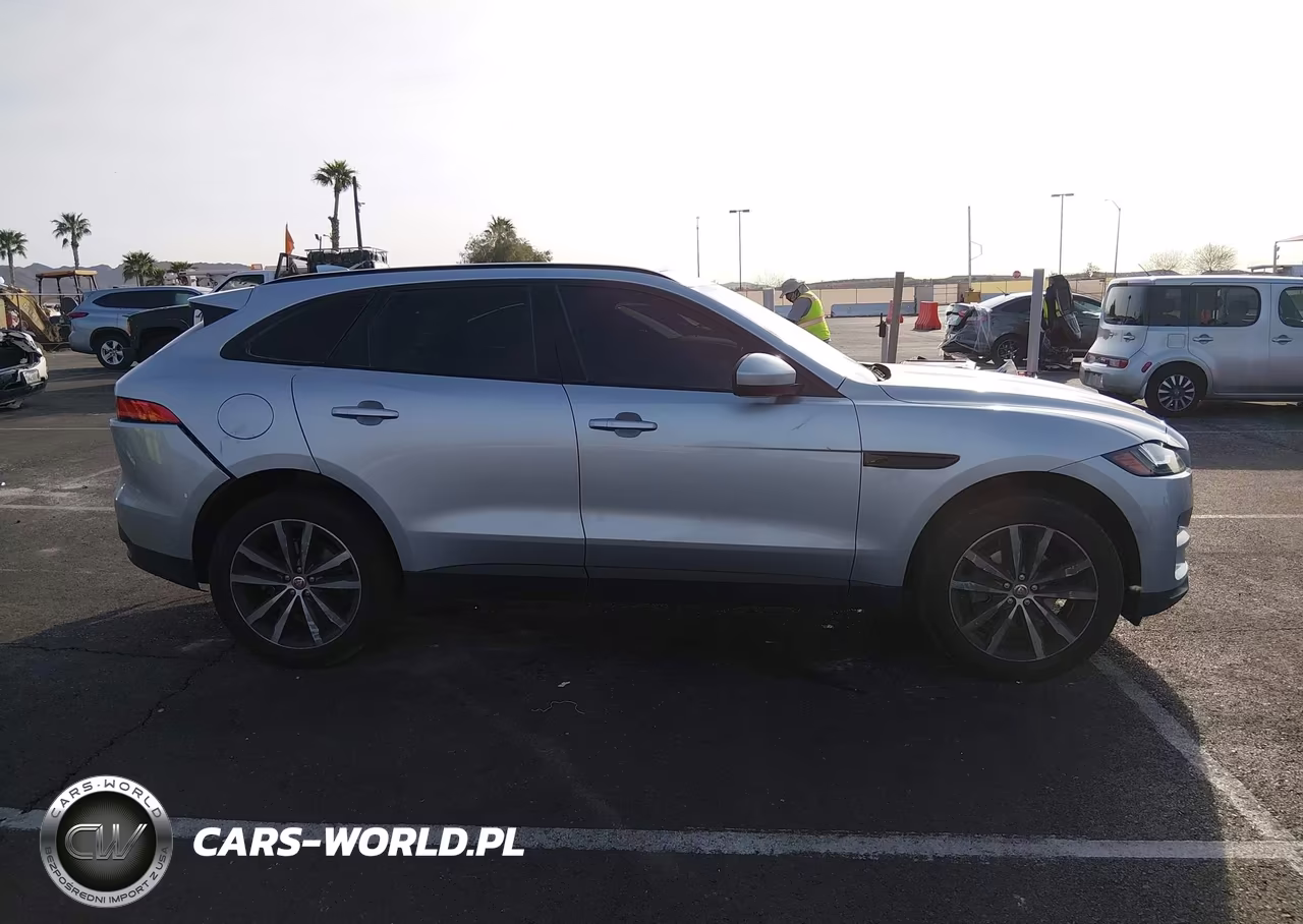 2018 Jaguar F-Pace 25T Prestige VIN:SADCK2FX7JA255025 - 13