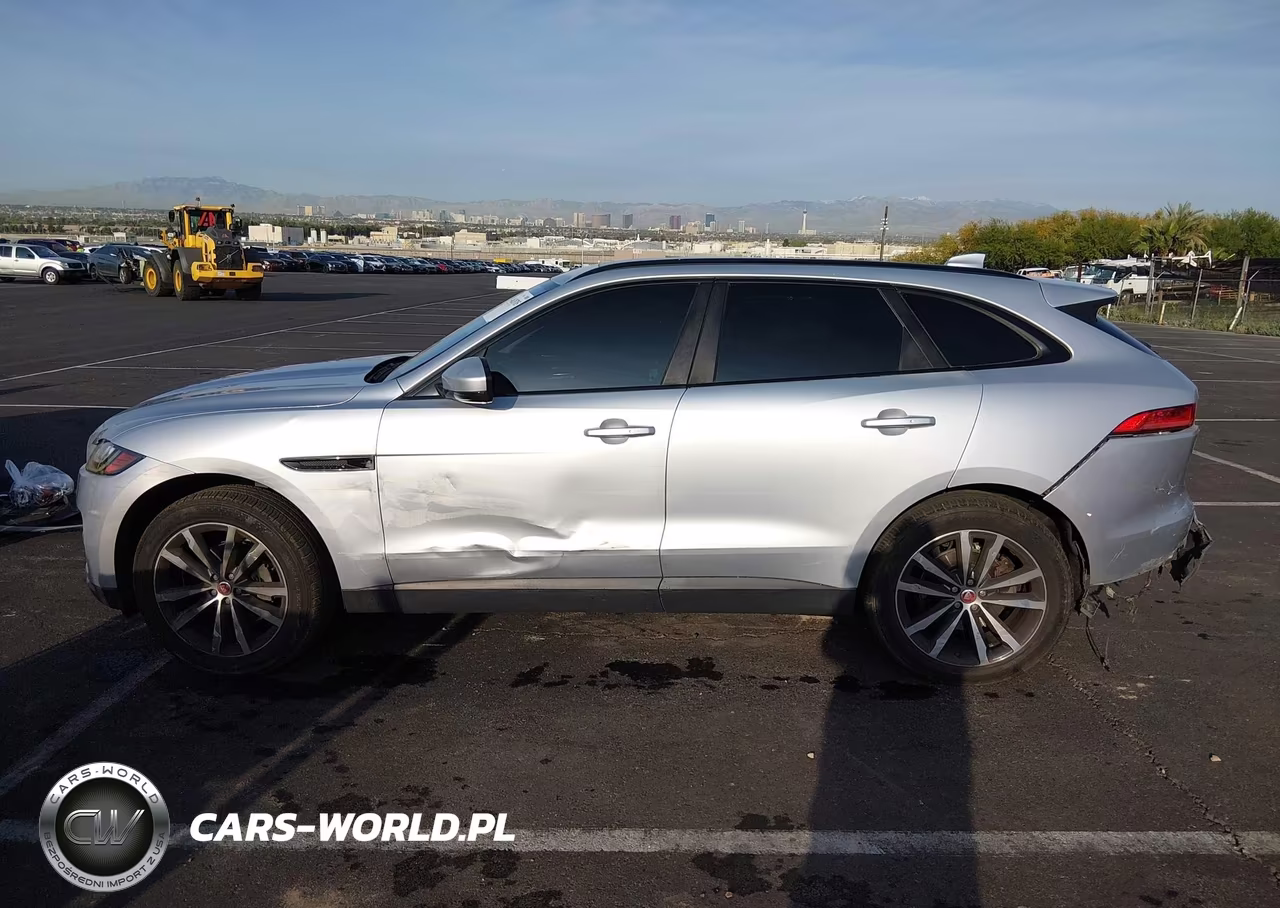 2018 Jaguar F-Pace 25T Prestige VIN:SADCK2FX7JA255025 - 14