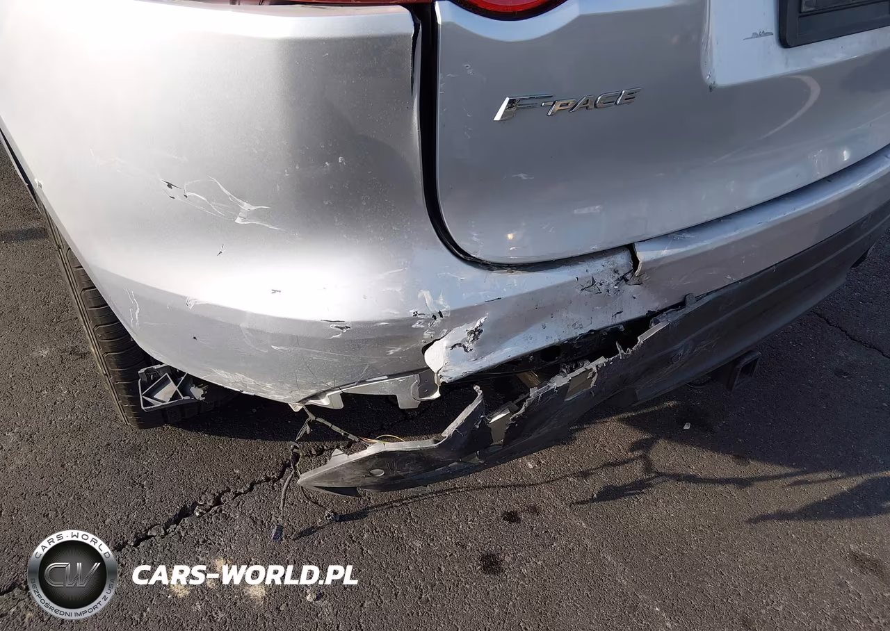 2018 Jaguar F-Pace 25T Prestige VIN:SADCK2FX7JA255025 - 6