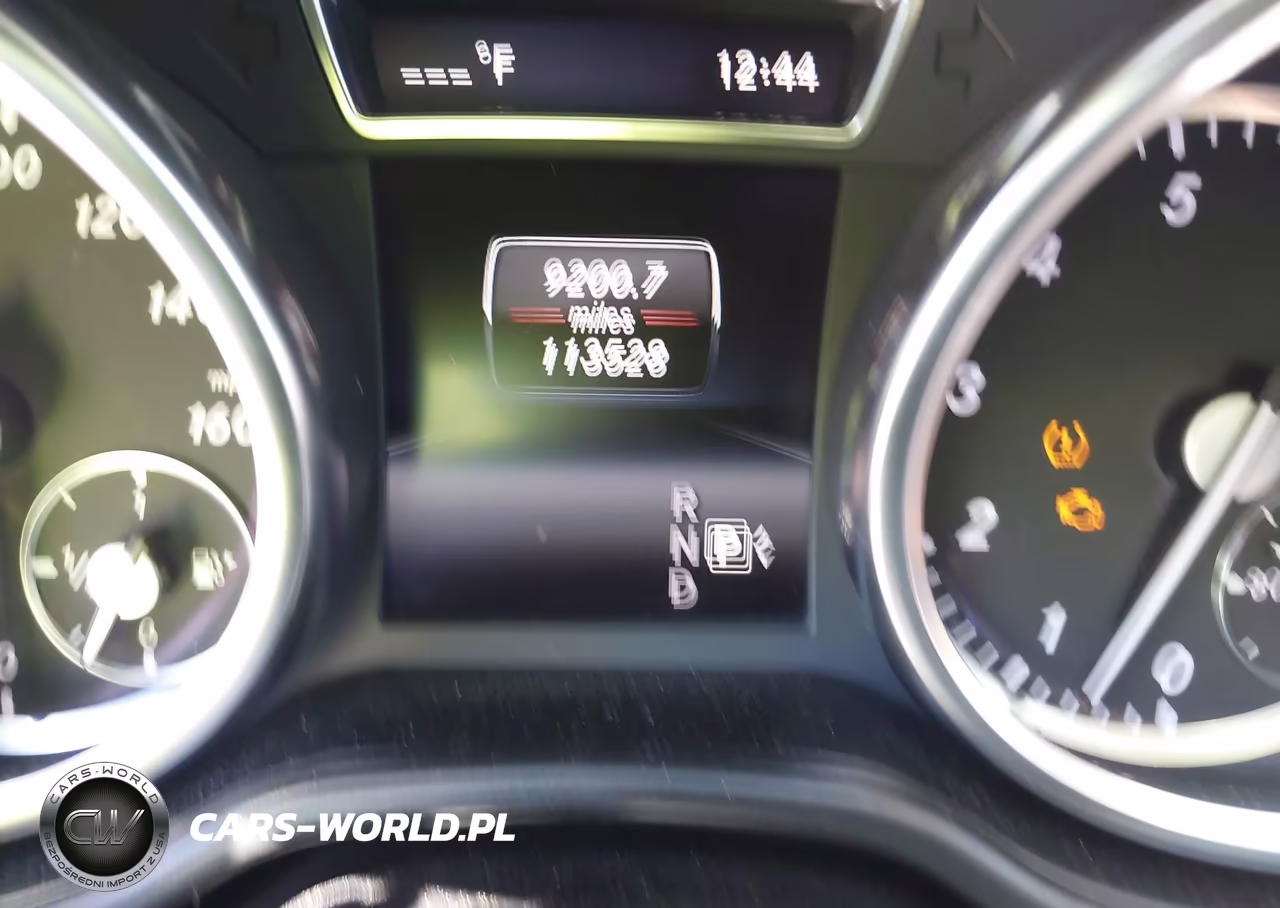 2015 Mercedes-Benz Gl 550 4Matic VIN:4JGDF7DE5FA514567 - 16