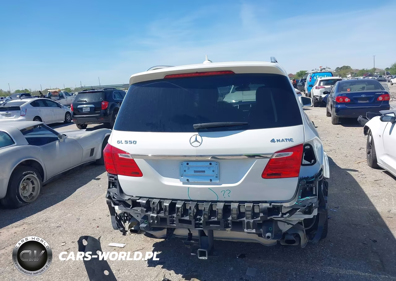 2015 Mercedes-Benz Gl 550 4Matic VIN:4JGDF7DE5FA514567 - 17