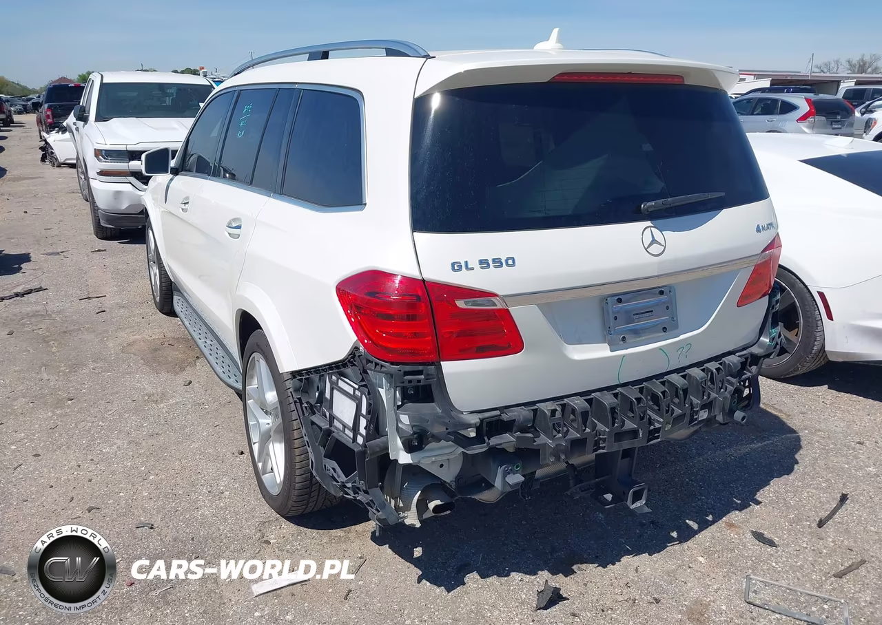 2015 Mercedes-Benz Gl 550 4Matic VIN:4JGDF7DE5FA514567 - 3