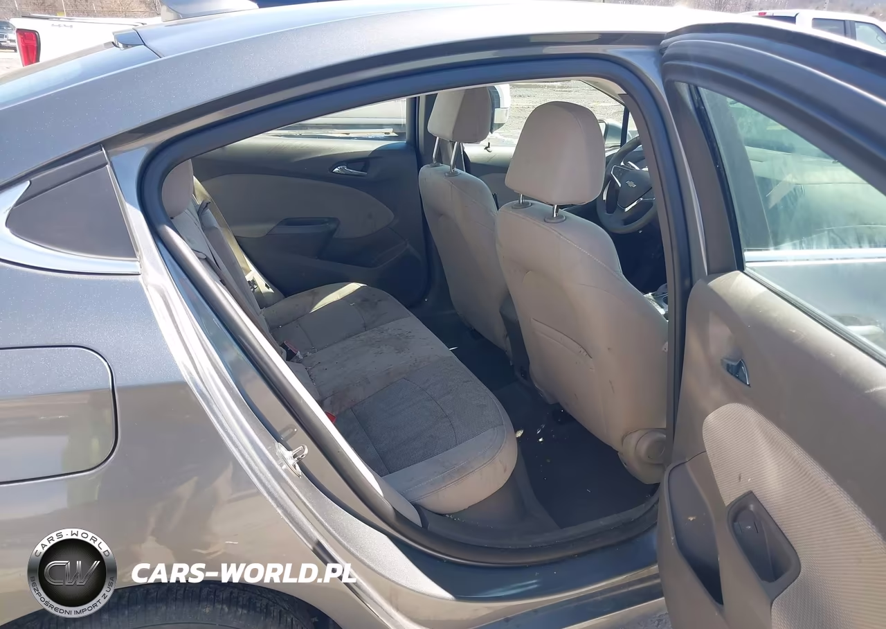 2018 Chevrolet Cruze Lt Auto VIN:1G1BE5SM8J7162841 - 8