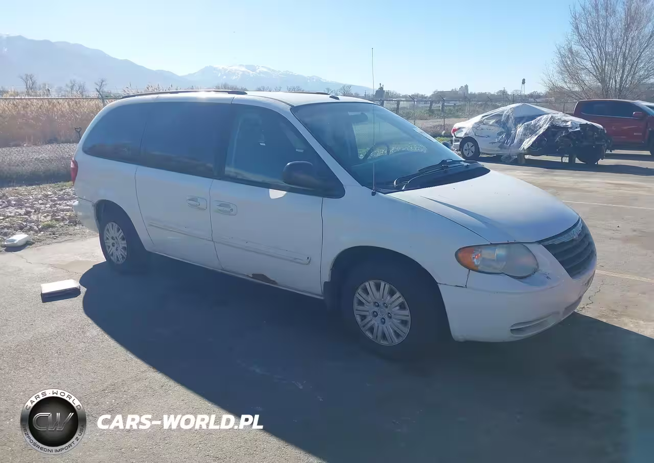 2007 Chrysler Town & Country Lx