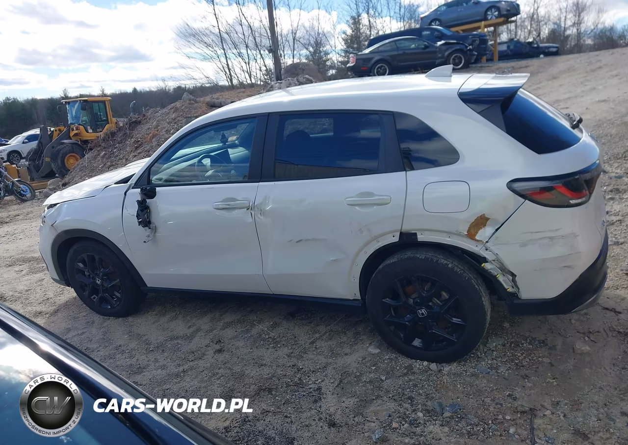 2025 Honda Hr-V Awd Sport VIN:3CZRZ2H55SM748293 - 14