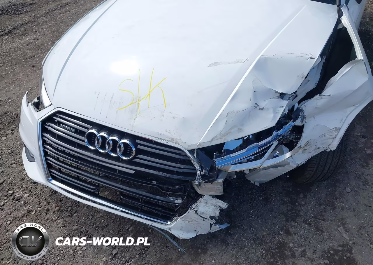 2018 Audi A3 2.0T Premium-2.0T Tech Premium VIN:WAUB8GFF6J1082122 - 6