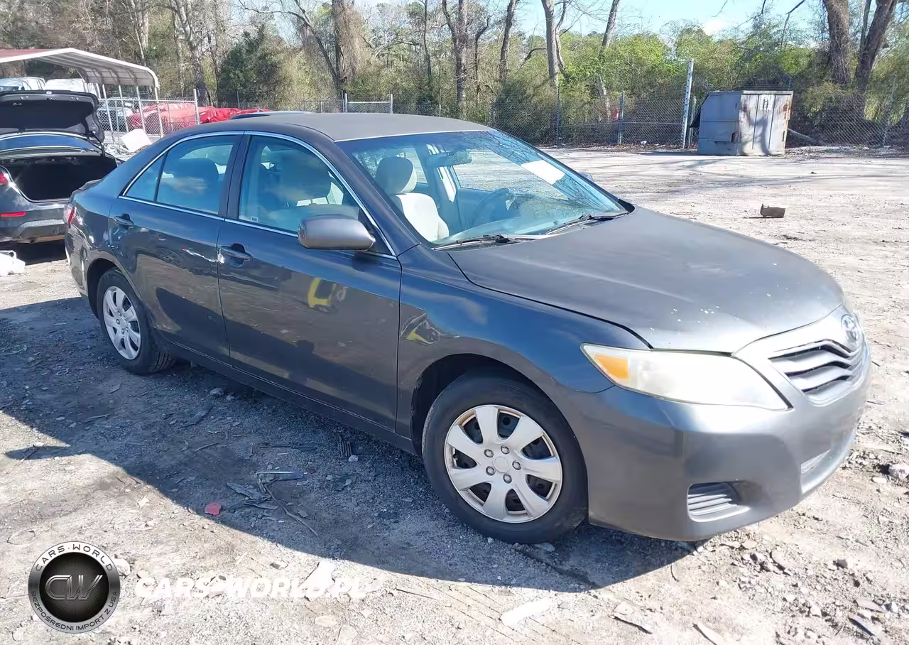 2010 Toyota Camry Le