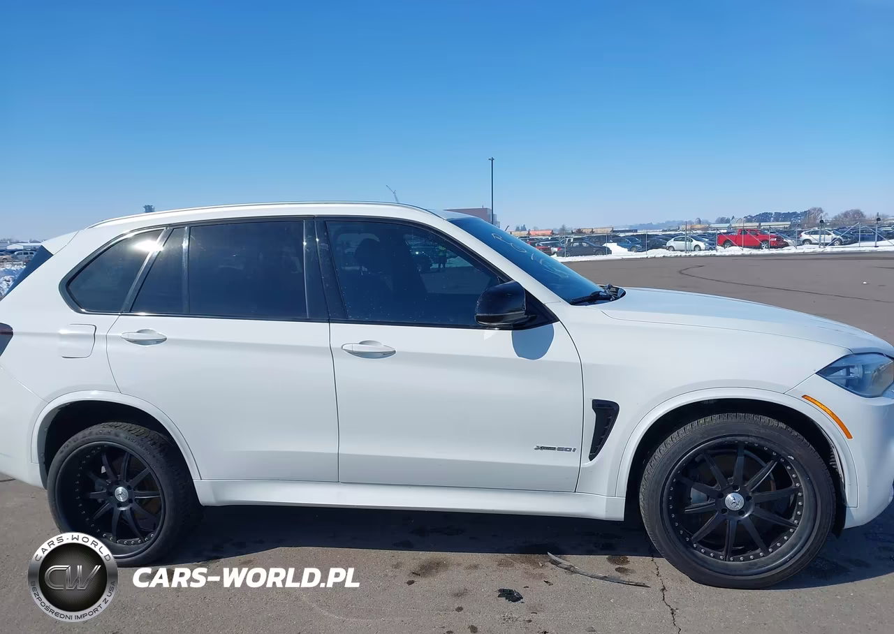 2014 BMW X5 xDrive50I VIN:5UXKR6C55E0C02270 - 13