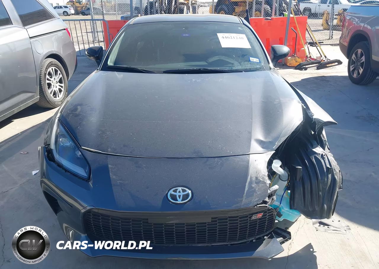 2024 Toyota Gr86 Premium VIN:JF1ZNBE14R8754402 - 12
