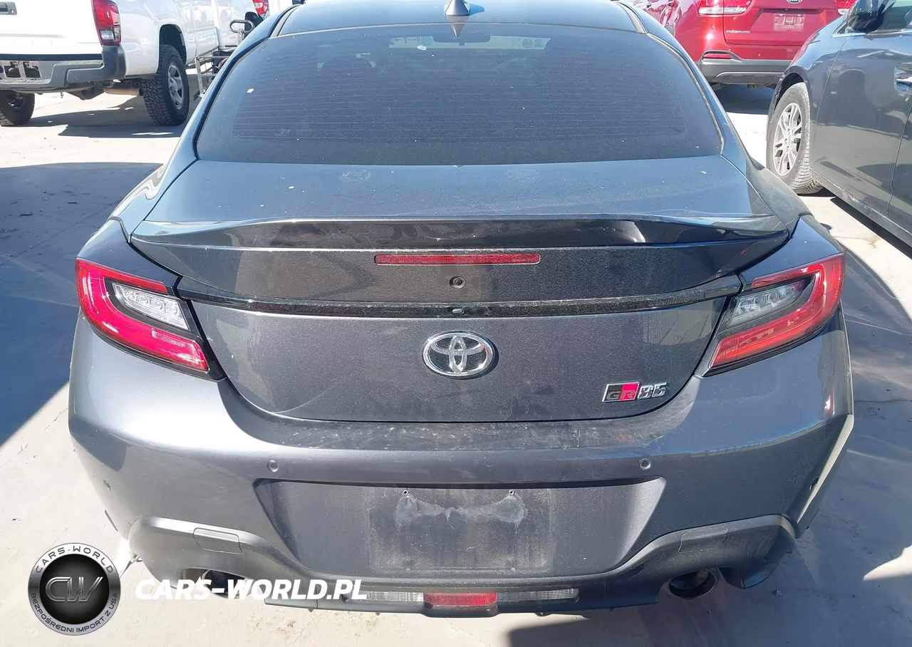 2024 Toyota Gr86 Premium VIN:JF1ZNBE14R8754402 - 16