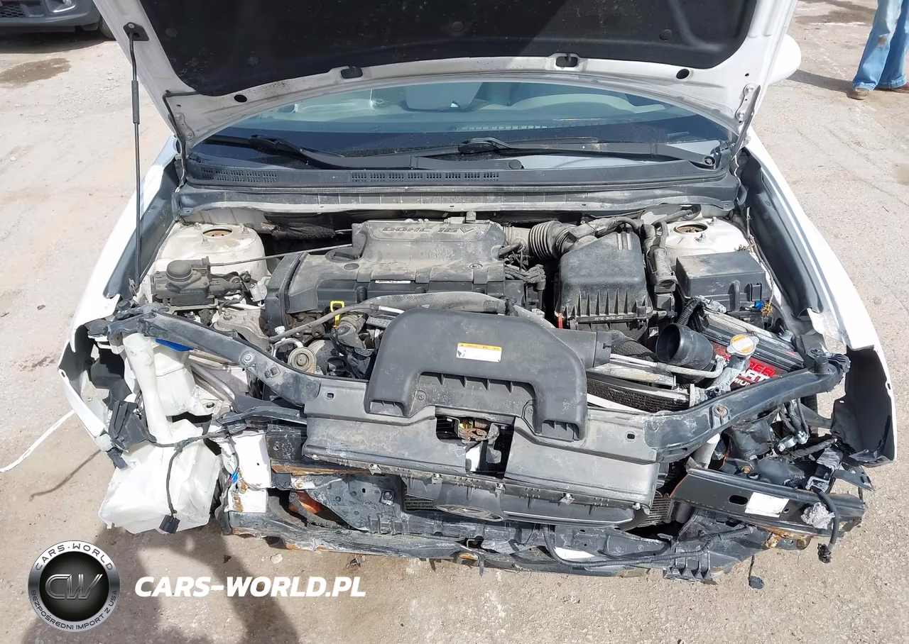 2010 Hyundai Elantra Gls VIN:KMHDU4AD4AU165215 - 10