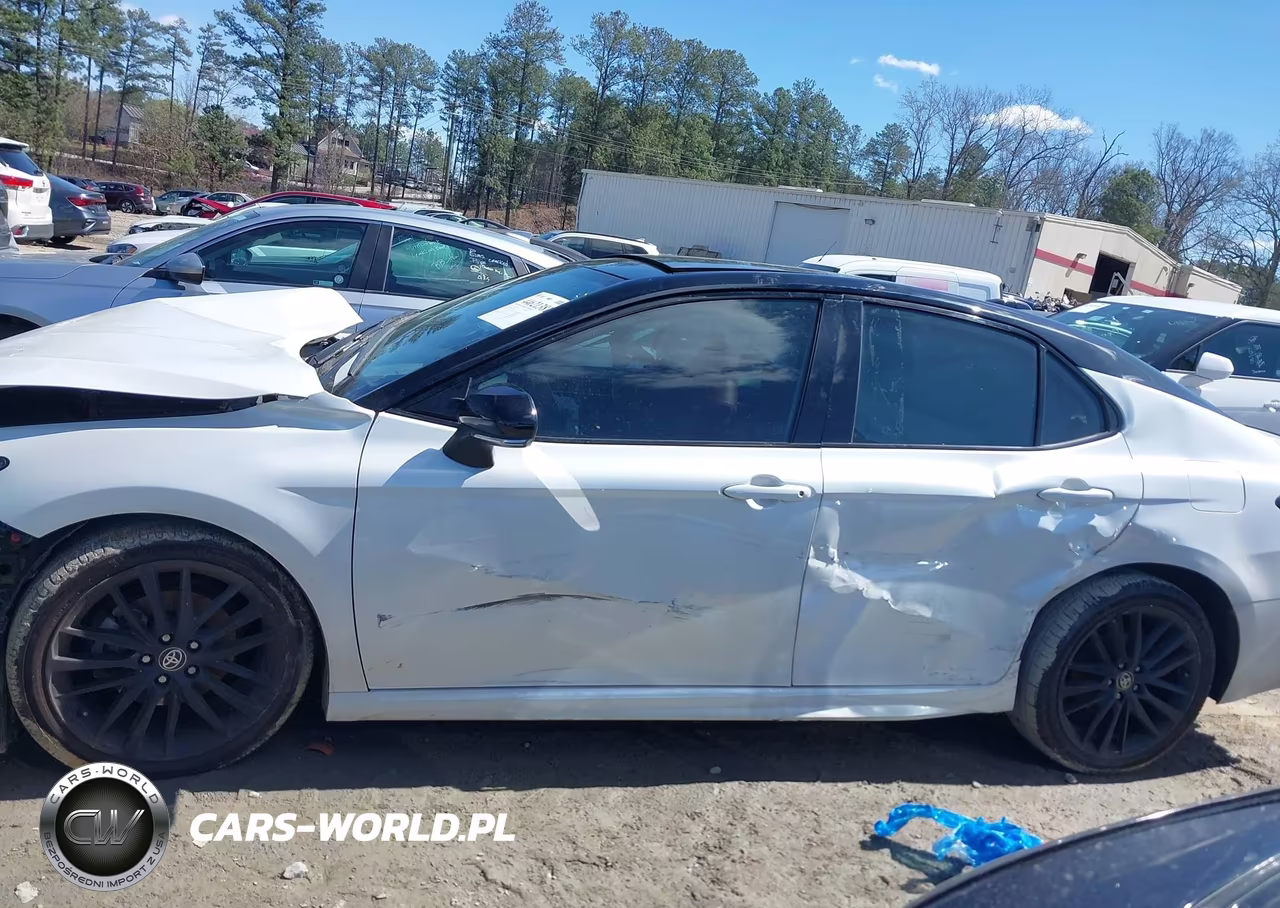 2022 Toyota Camry Xse VIN:4T1K61AK3NU067829 - 13