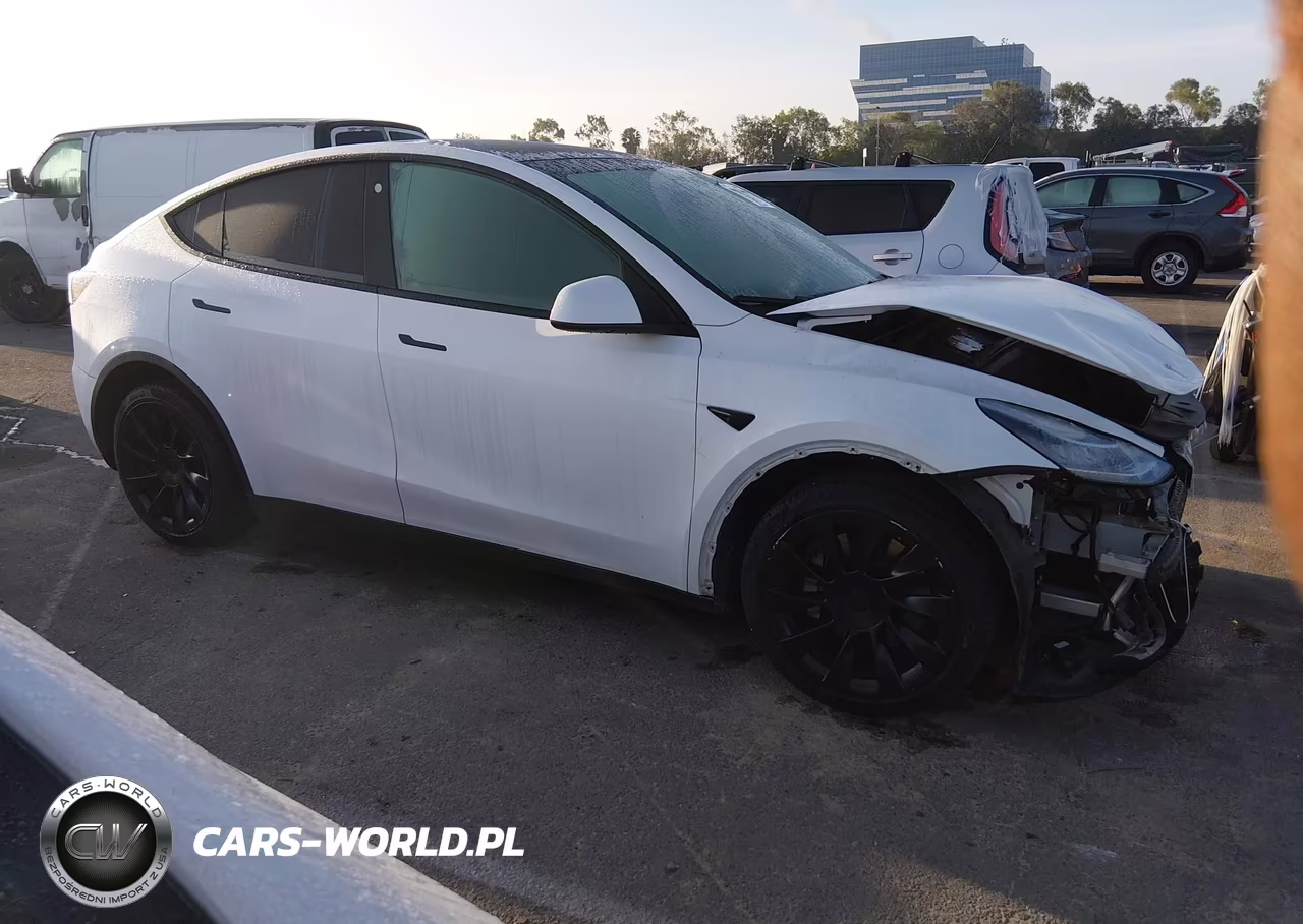 2022 Tesla Model Y Long Range Dual Motor All-Wheel Drive VIN:7SAYGDEE3NF386189 - 14