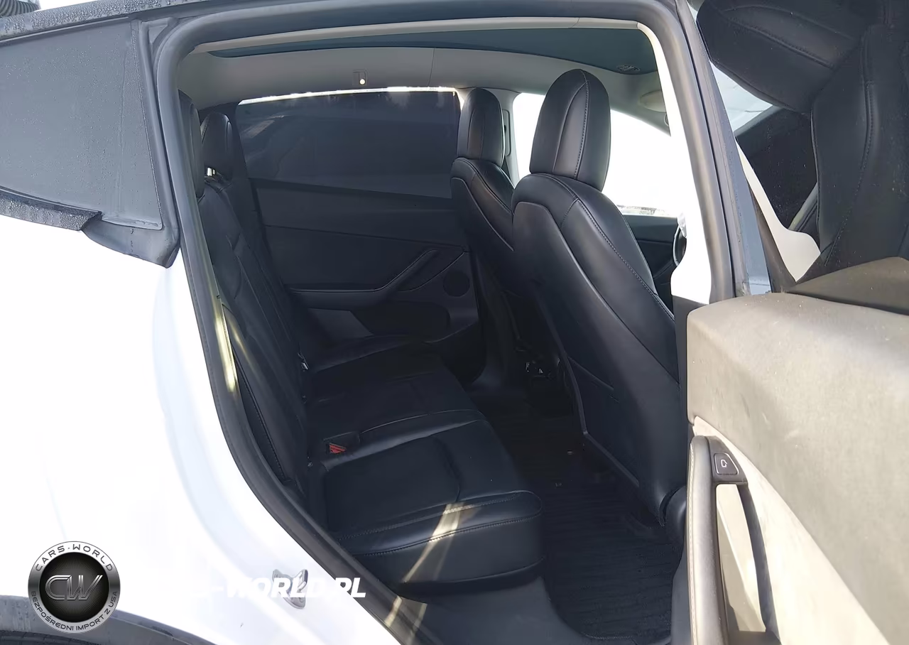 2022 Tesla Model Y Long Range Dual Motor All-Wheel Drive VIN:7SAYGDEE3NF386189 - 8