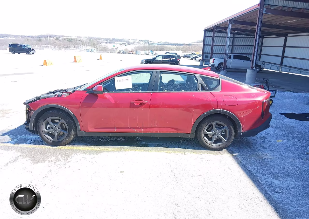 2025 Kia K4 Lxs VIN:3KPFT4DEXSE233778 - 15