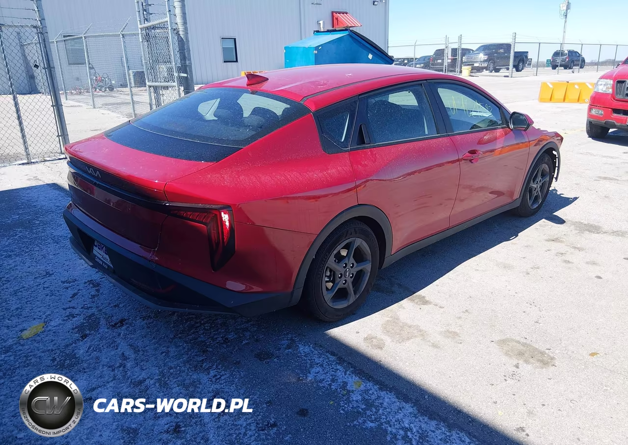 2025 Kia K4 Lxs VIN:3KPFT4DEXSE233778 - 4