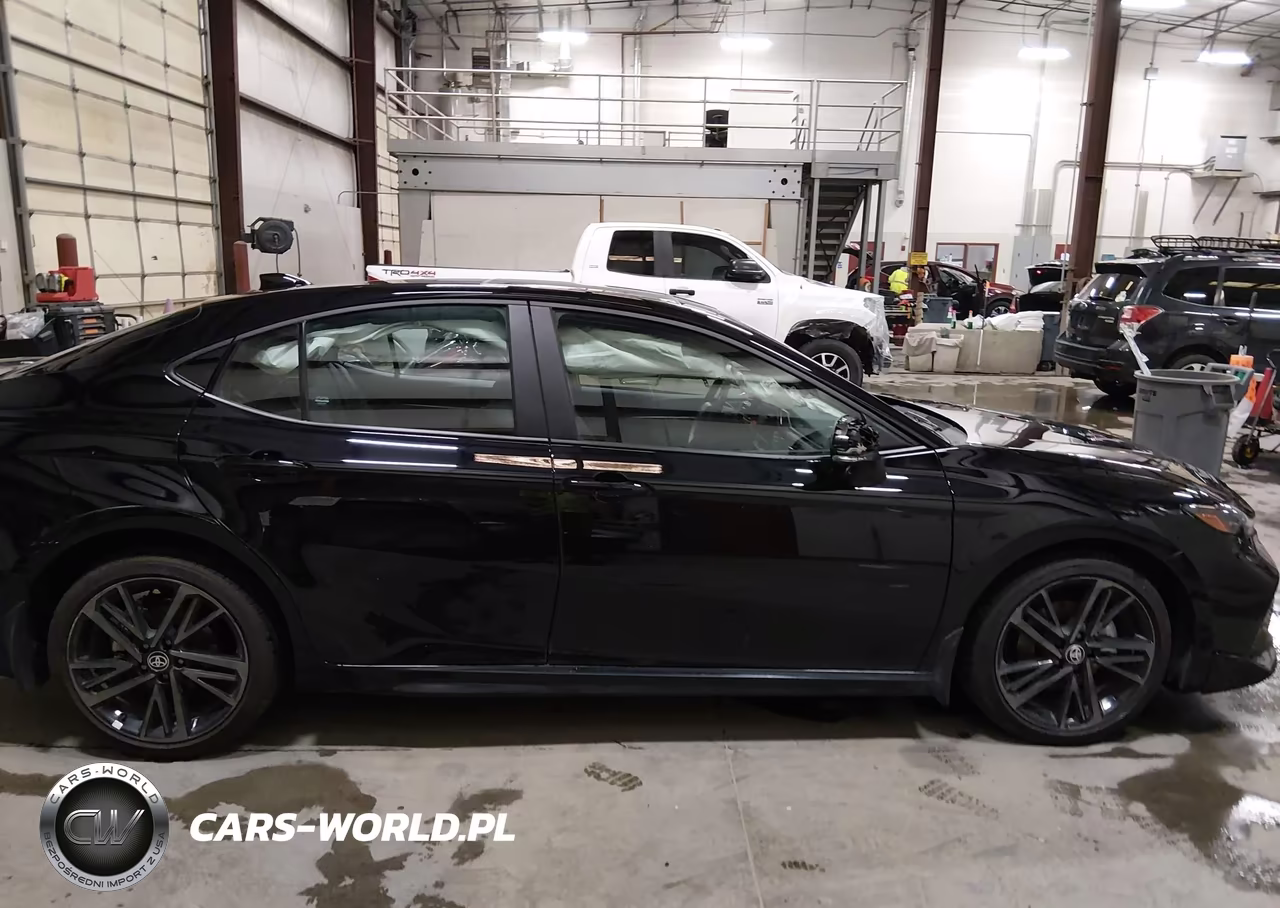 2025 Toyota Camry Xse VIN:4T1DBADK6SU509983 - 13