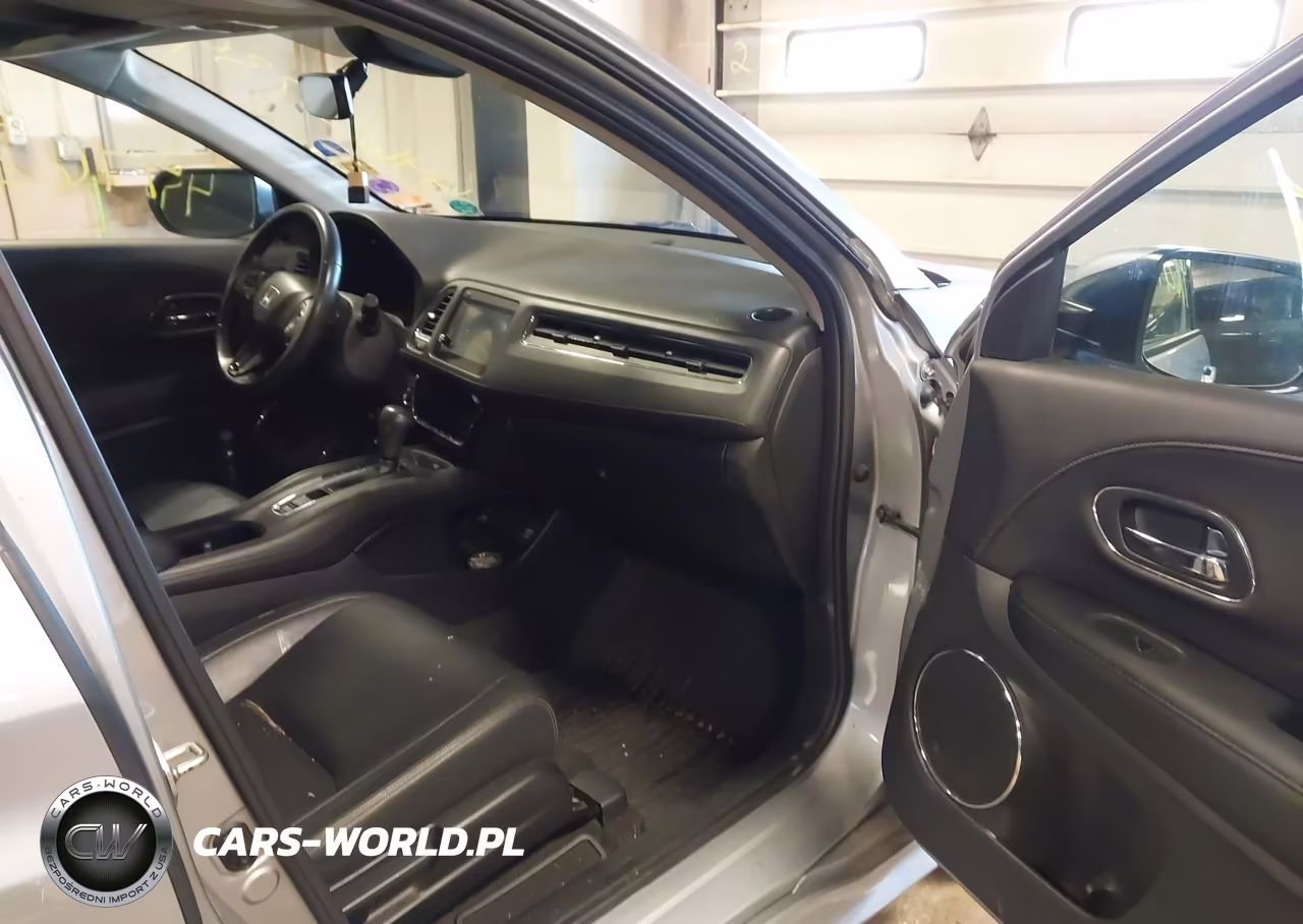 2019 Honda Hr-V Touring VIN:3CZRU6H93KM726625 - 5