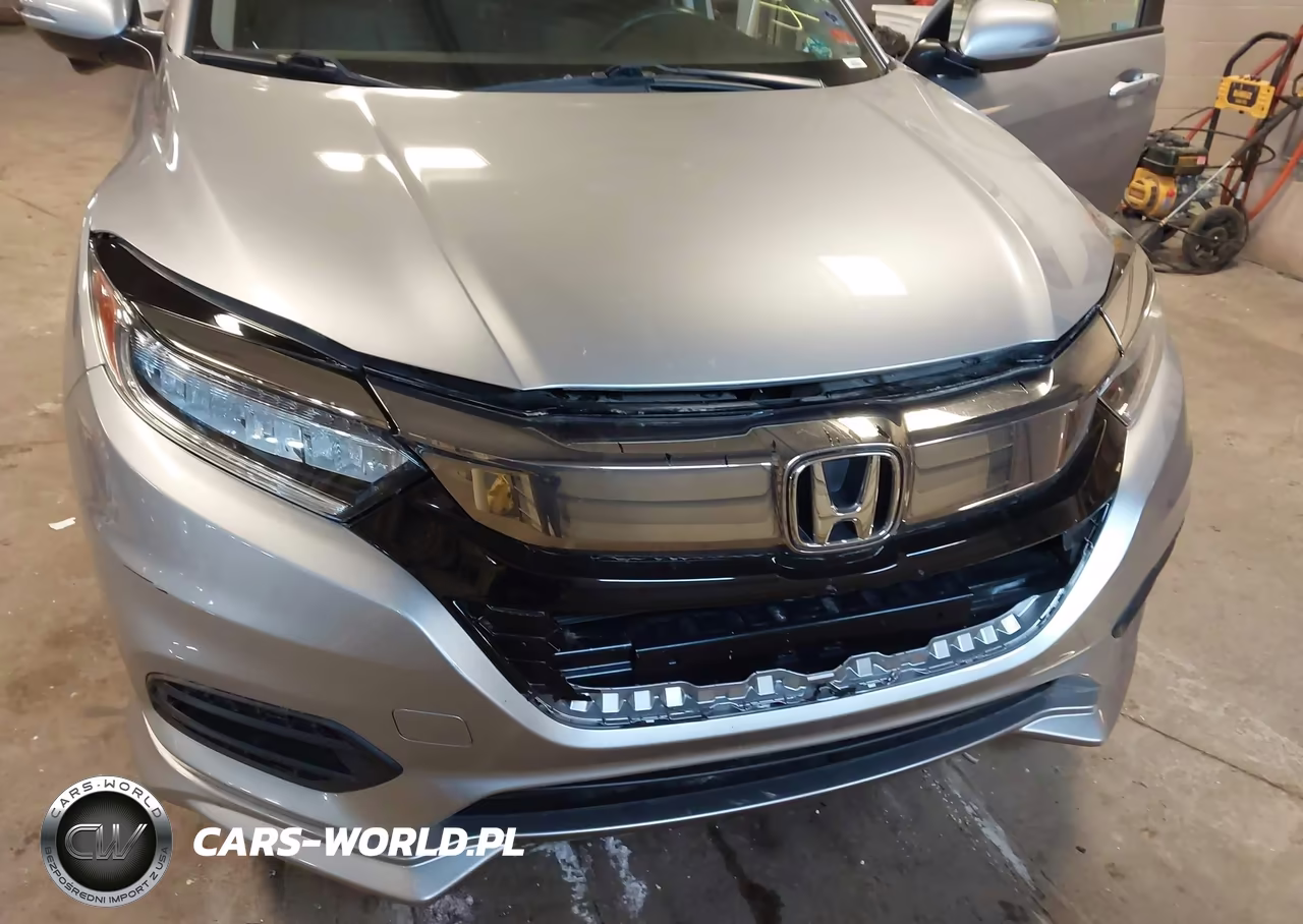 2019 Honda Hr-V Touring VIN:3CZRU6H93KM726625 - 6