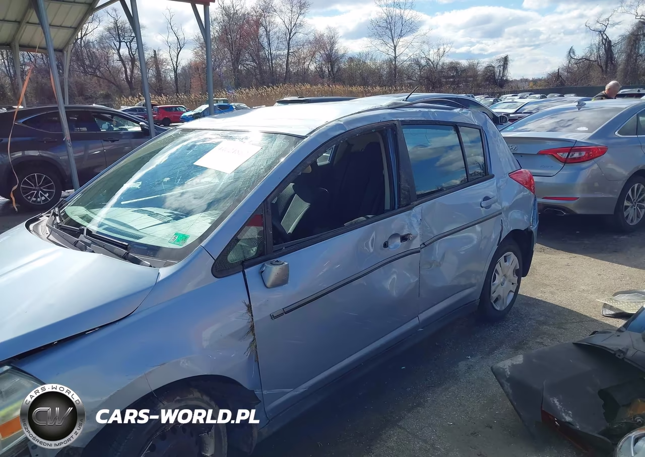 2010 Nissan Versa 1.8S VIN:3N1BC1CP9AL379344 - 6