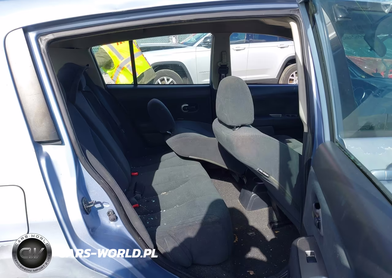 2010 Nissan Versa 1.8S VIN:3N1BC1CP9AL379344 - 8