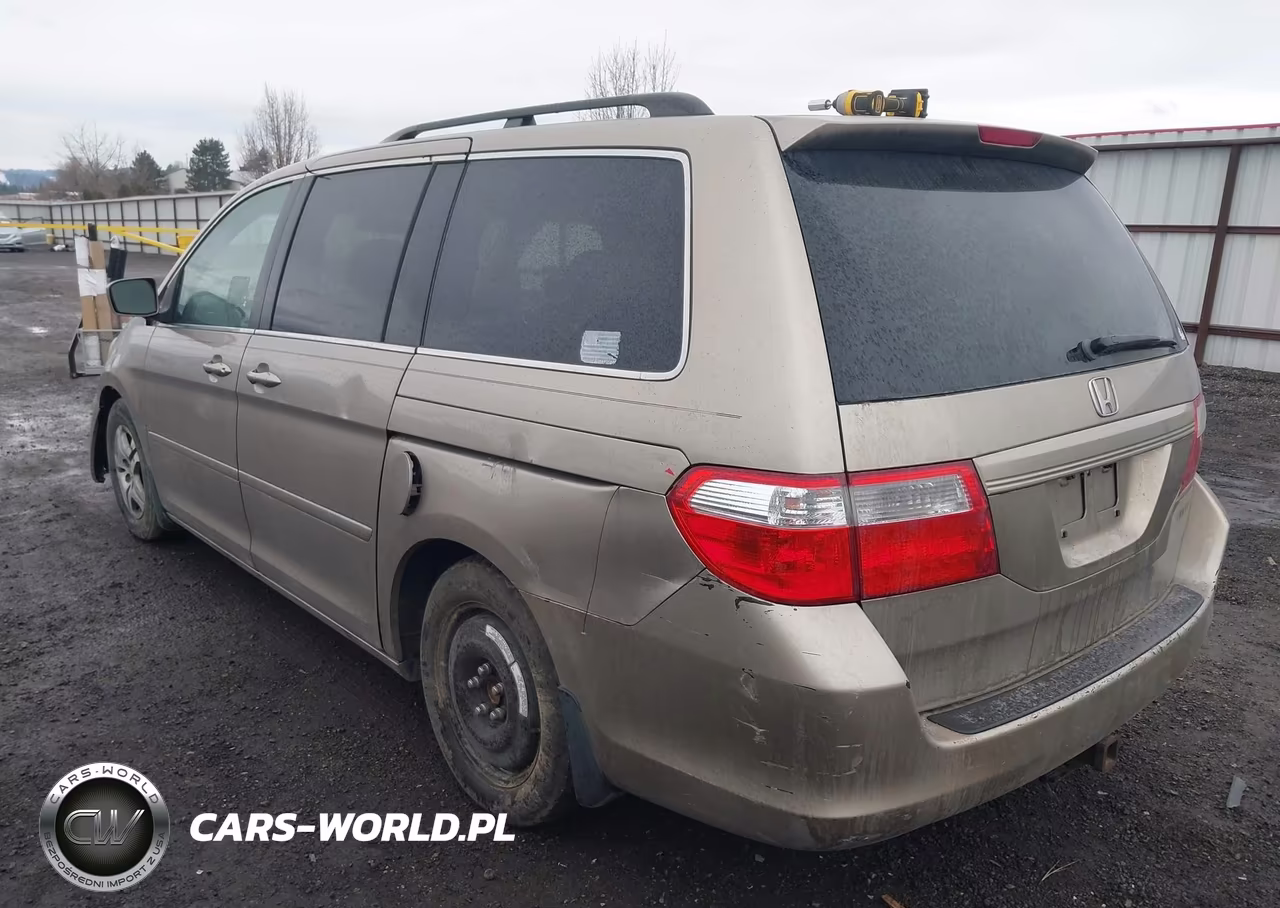 2005 Honda Odyssey Ex VIN:5FNRL38415B081767 - 3