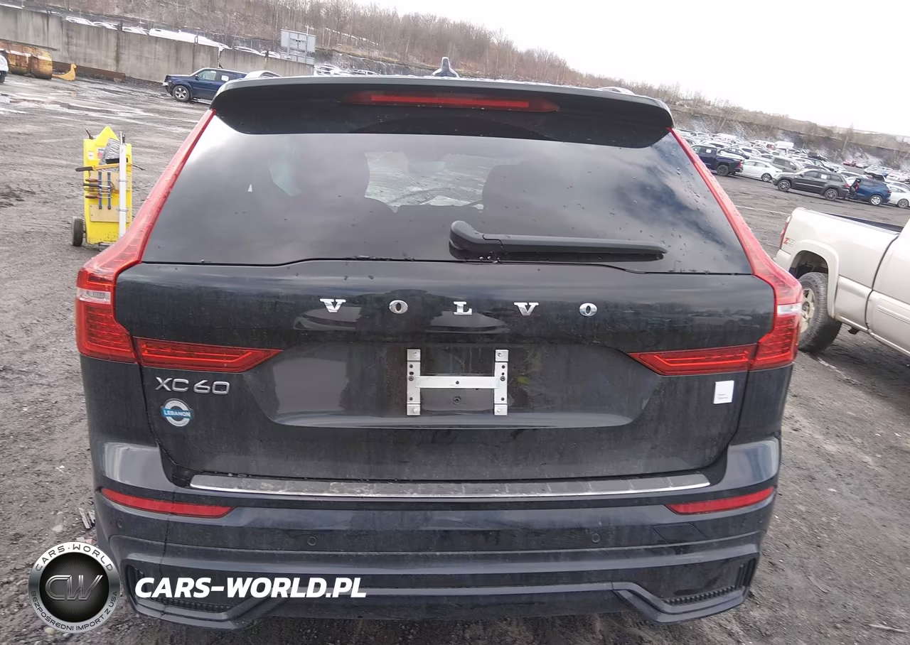 2025 Volvo Xc60 Plug-In Hybrid Polestar Engineered, T8 Awd Electric-Gasoline VIN:YV4H60RP6S1185473 - 16