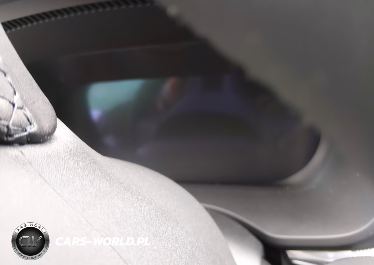 2025 Volvo Xc60 Plug-In Hybrid Polestar Engineered, T8 Awd Electric-Gasoline VIN:YV4H60RP6S1185473 - 7