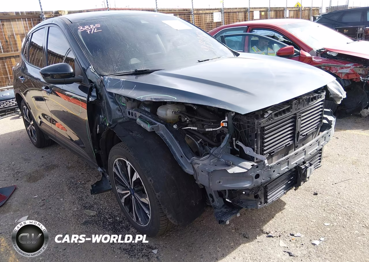 2022 Ford Escape Se