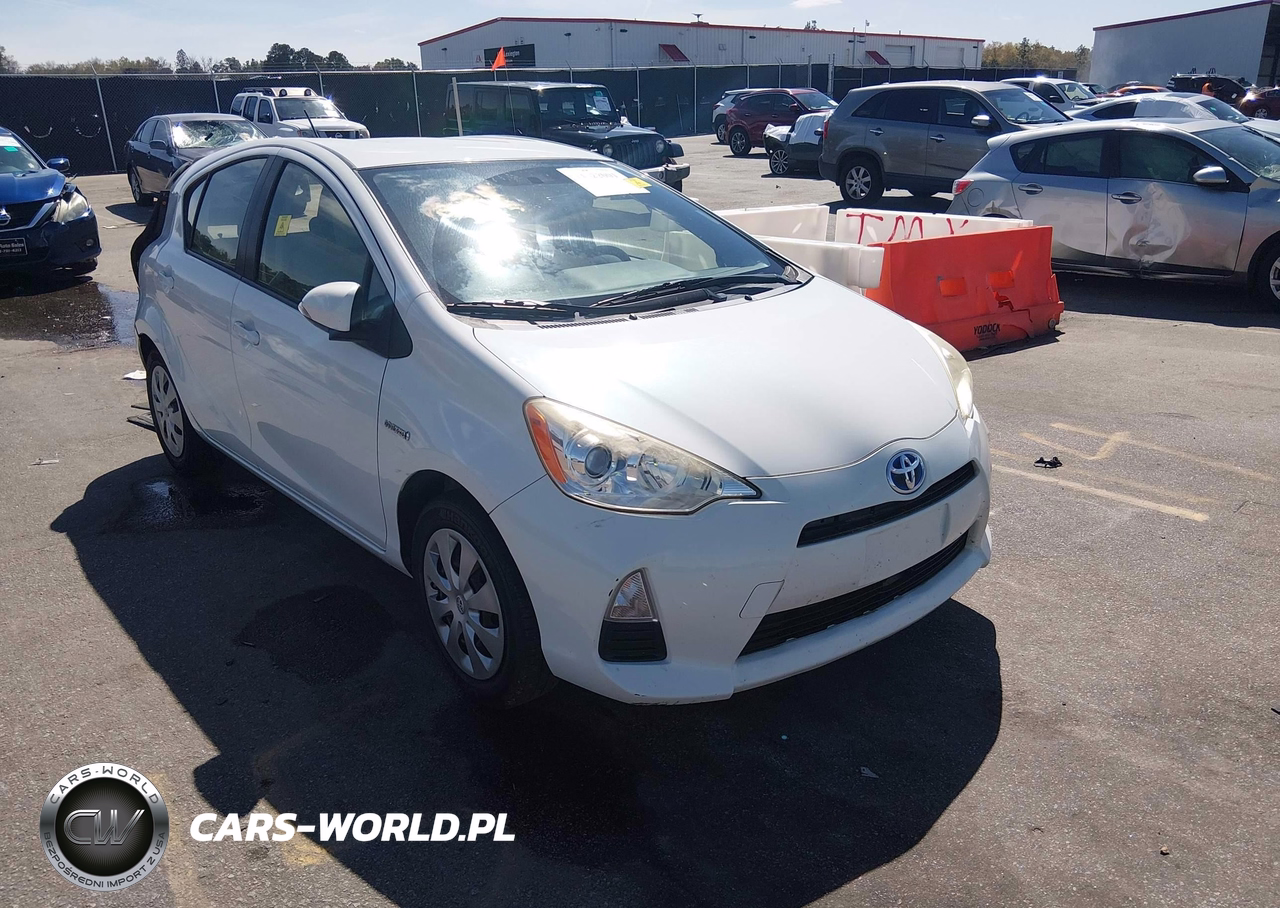 2014 Toyota Prius C One