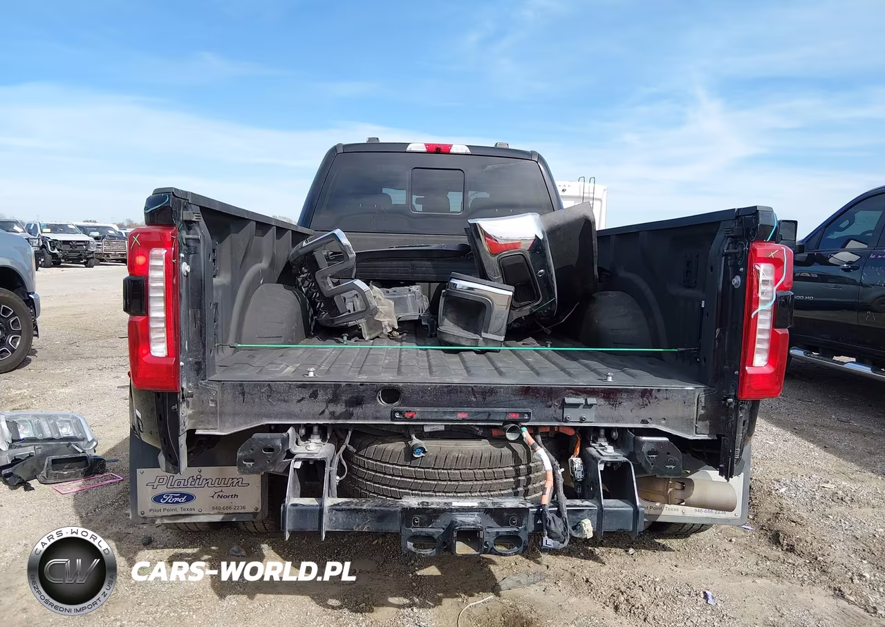 2025 Ford F-350 Lariat VIN:1FT8W3DT7SEC97829 - 17
