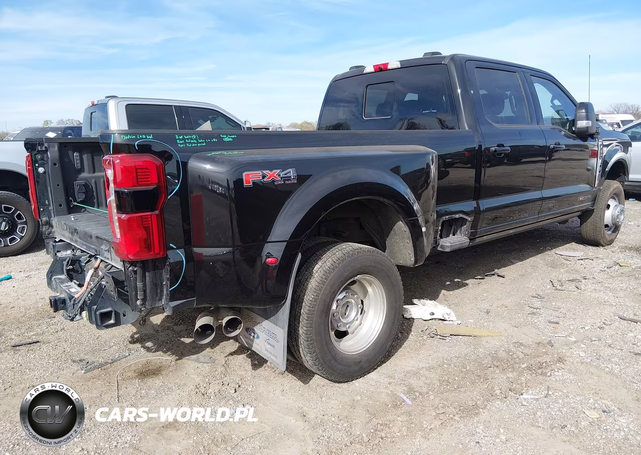 2025 Ford F-350 Lariat VIN:1FT8W3DT7SEC97829 - 4