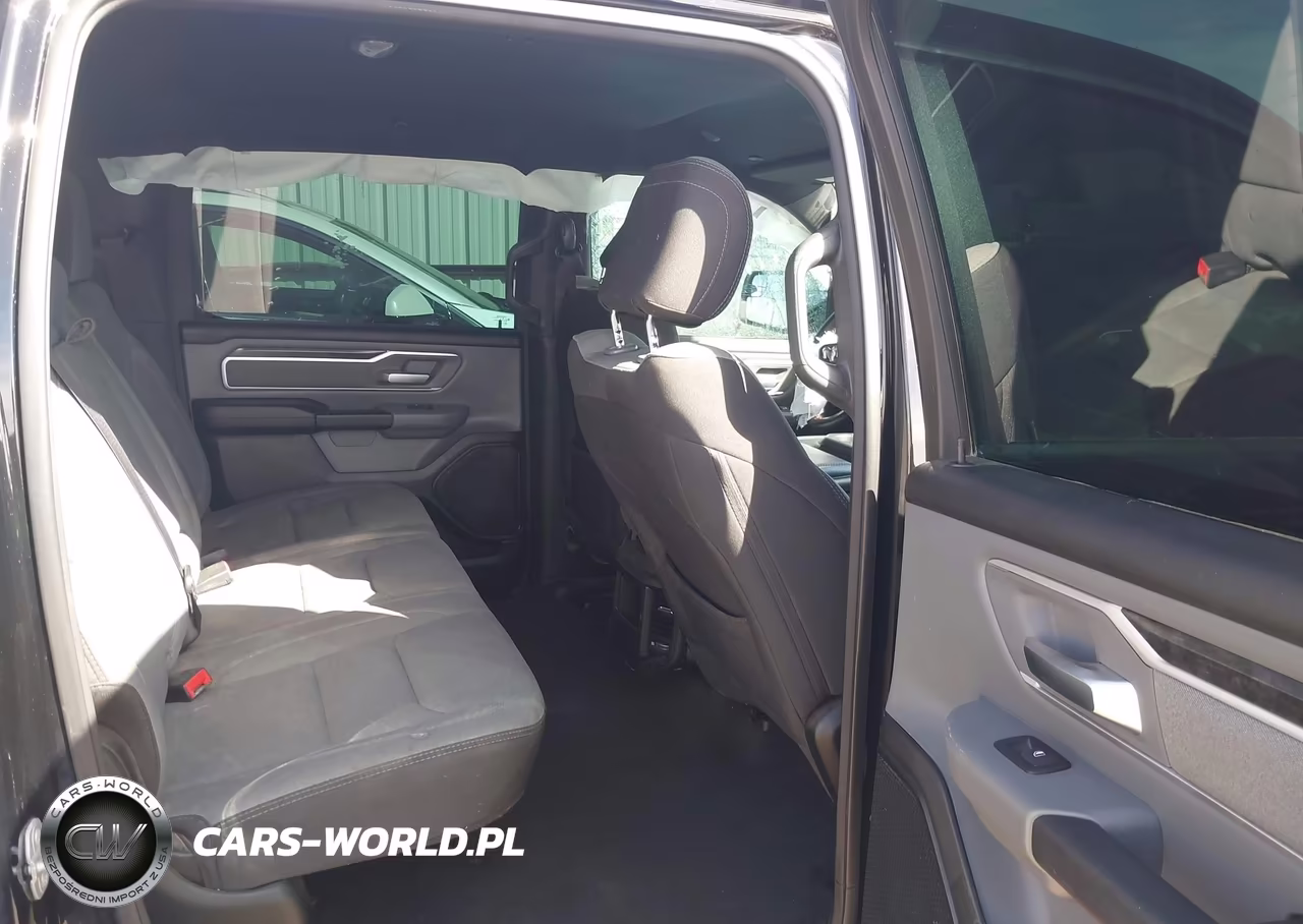 2022 Ram 1500 VIN:1C6SRFFTXNN386334 - 8