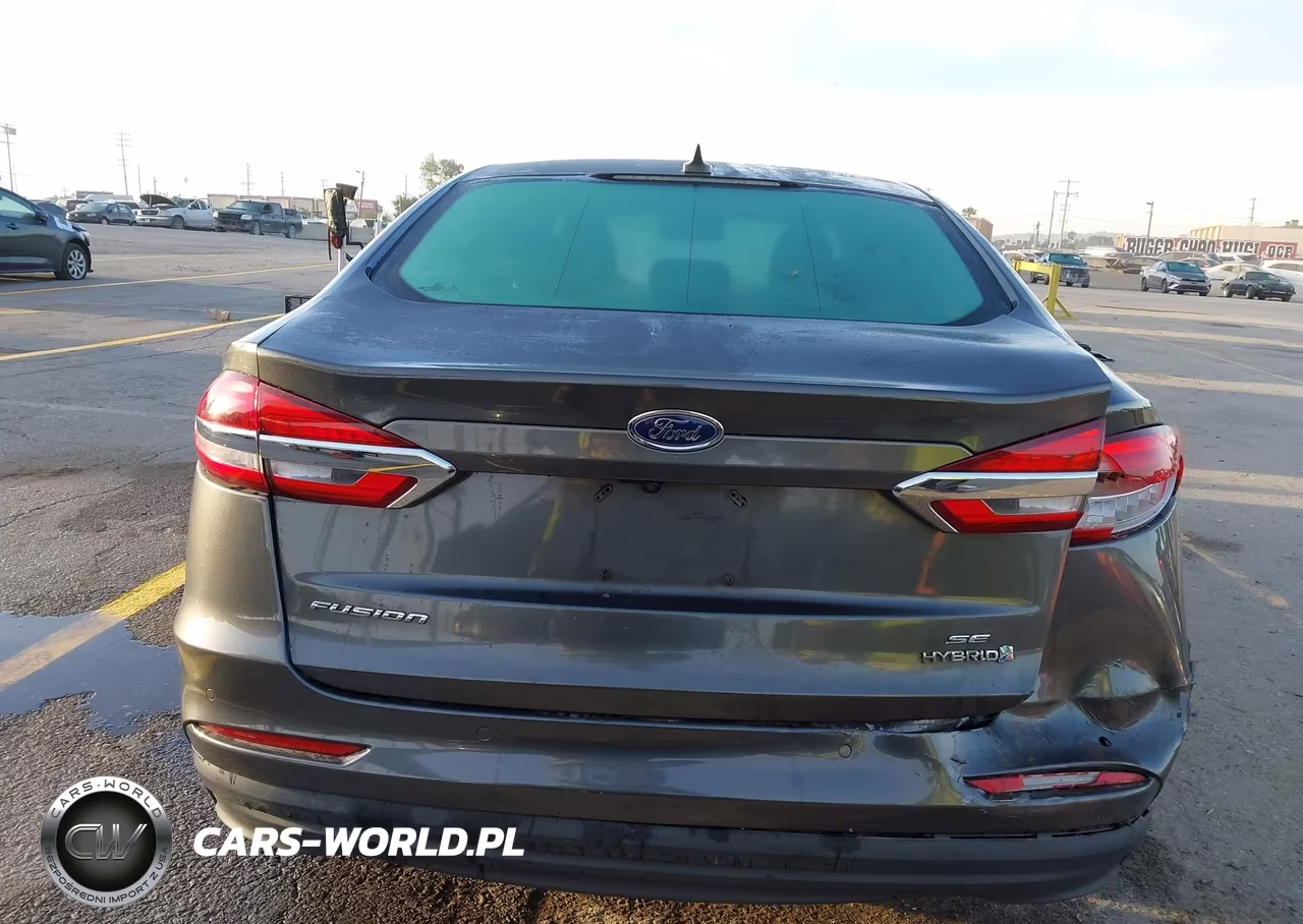 2019 Ford Fusion Hybrid Se VIN:3FA6P0LU6KR272260 - 16