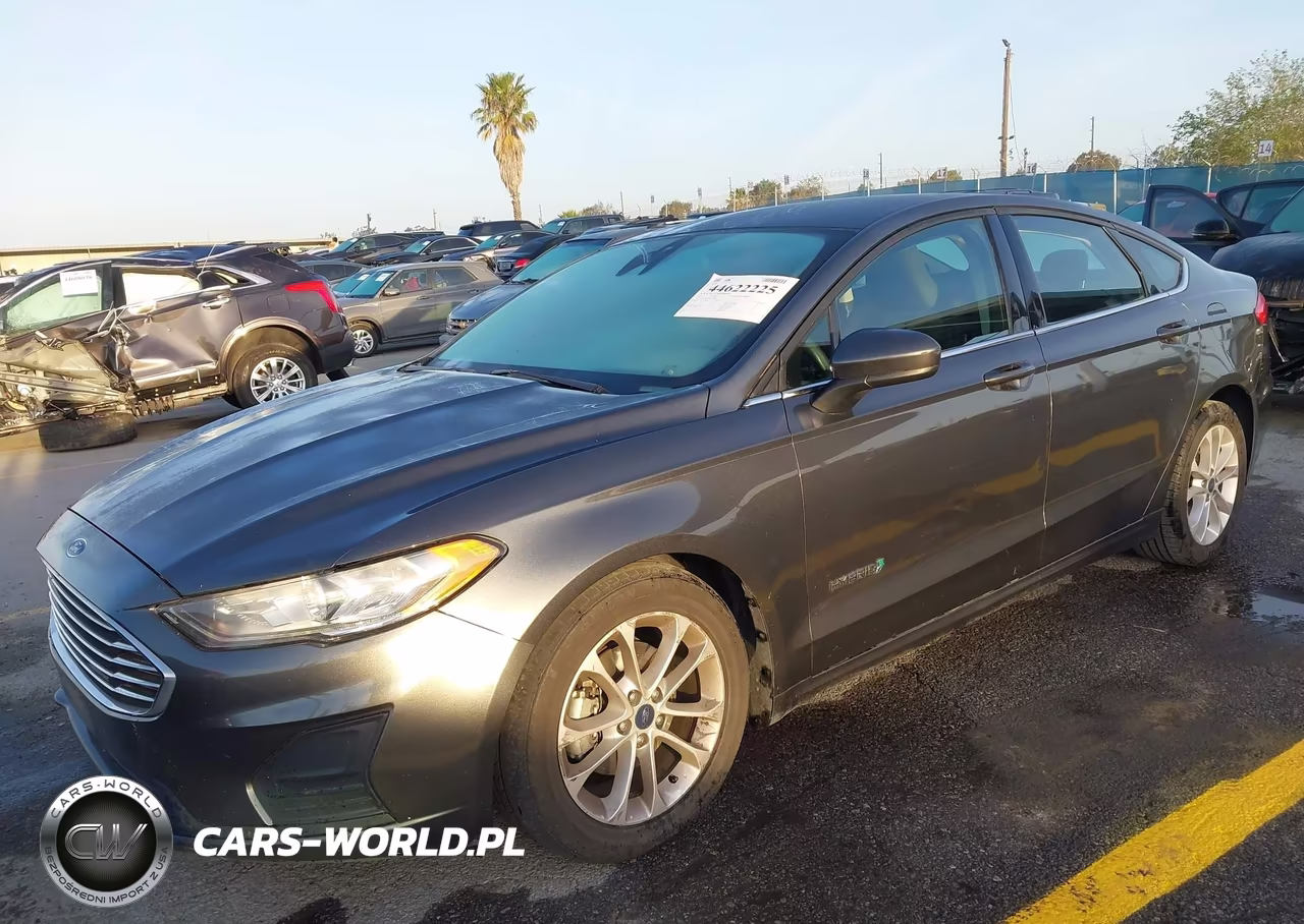 2019 Ford Fusion Hybrid Se VIN:3FA6P0LU6KR272260 - 2