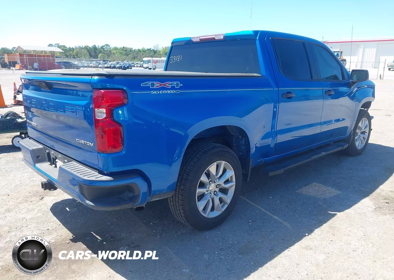 2022 Chevrolet Silverado 1500 4Wd Short Bed Custom VIN:1GCPDBEK2NZ623826 - 4