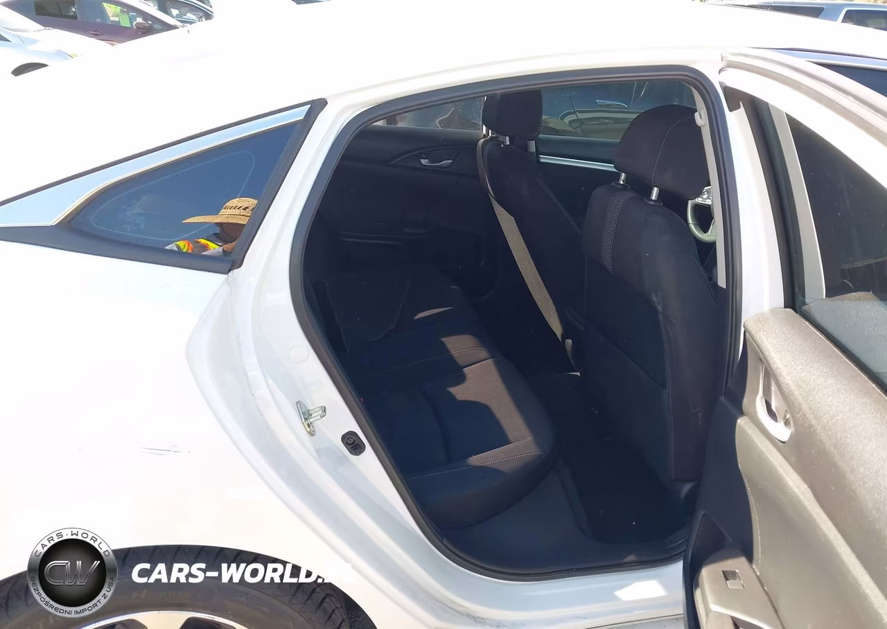 2018 Honda Civic Ex VIN:2HGFC2F74JH577226 - 8