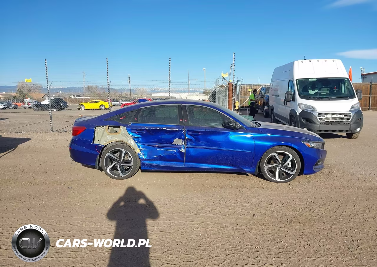 2018 Honda Accord Sport 2.0T VIN:1HGCV2F39JA046841 - 14