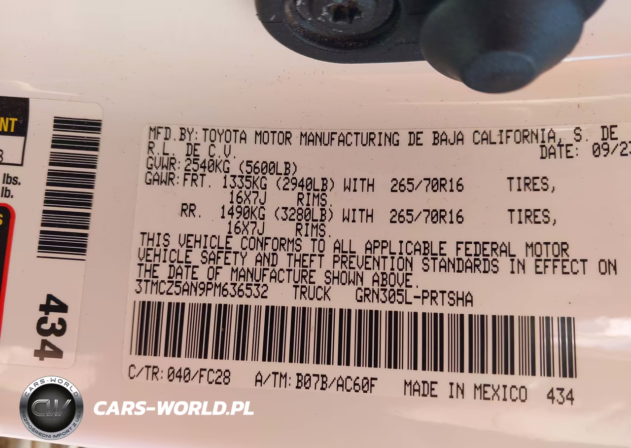 2023 Toyota Tacoma Trail Edition VIN:3TMCZ5AN9PM636532 - 9