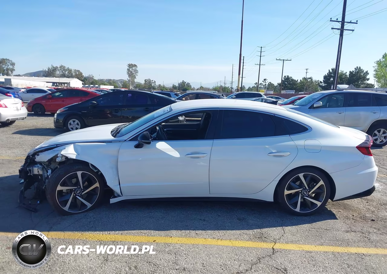 2021 Hyundai Sonata Sel Plus VIN:5NPEJ4J25MH111517 - 15