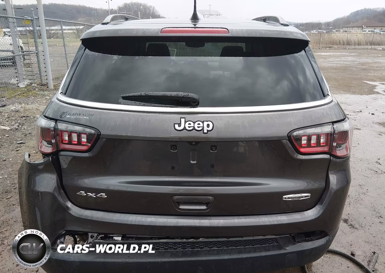 2022 Jeep Compass Latitude Lux 4X4 VIN:3C4NJDFB3NT180720 - 16
