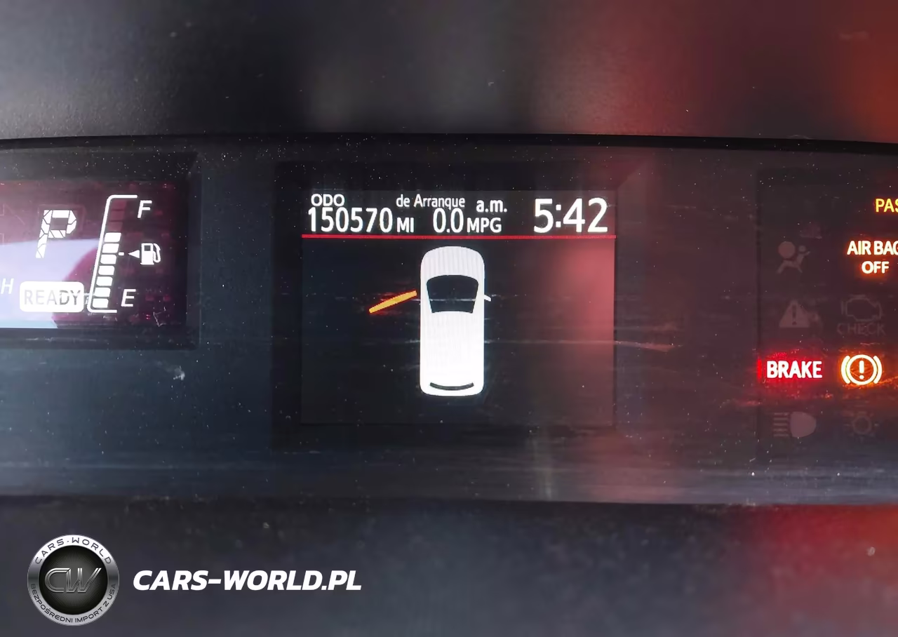 2016 Toyota Prius C Persona Series VIN:JTDKDTB35G1119091 - 16