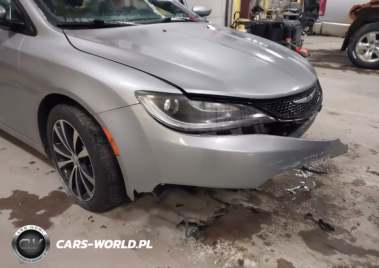 2015 Chrysler 200 S VIN:1C3CCCBB3FN649523 - 13