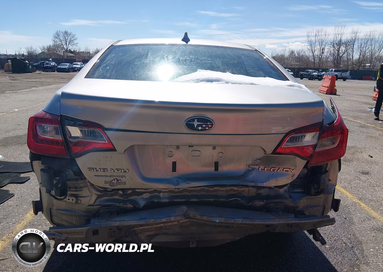 2018 Subaru Legacy 2.5I Premium VIN:4S3BNAF62J3029642 - 16